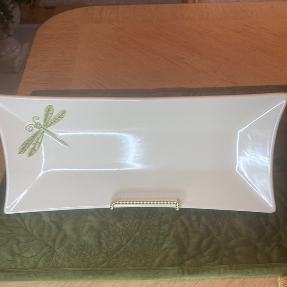 The Main Ingredient Dragonfly Serving Dish - Picture 1 of 8